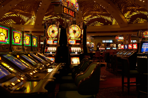 Play Your Favorite Online Slots Anywhere, Anytime Mobile Slots Games